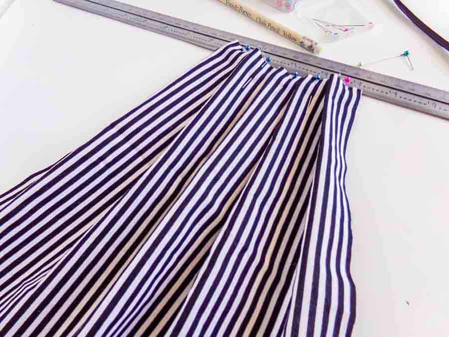 How To Sew Pleats Beginner Sewing Projects