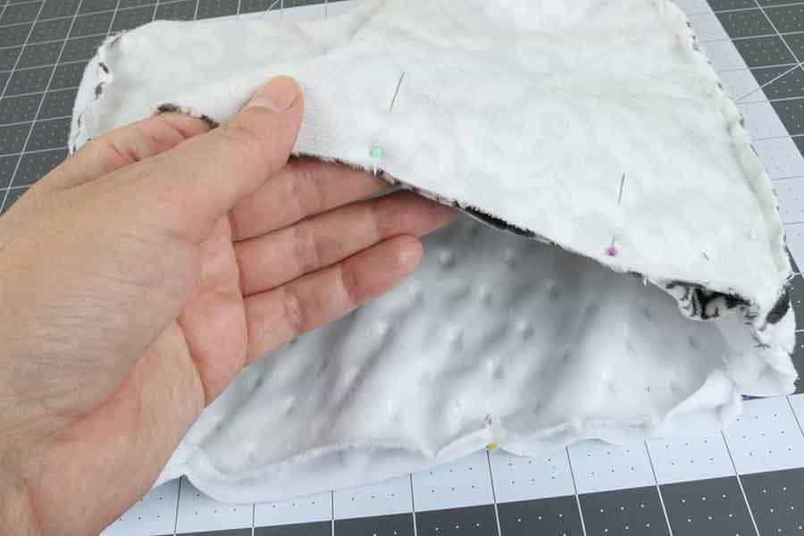 How To Make A Nursing Arm Pillow Beginner Sewing Projects