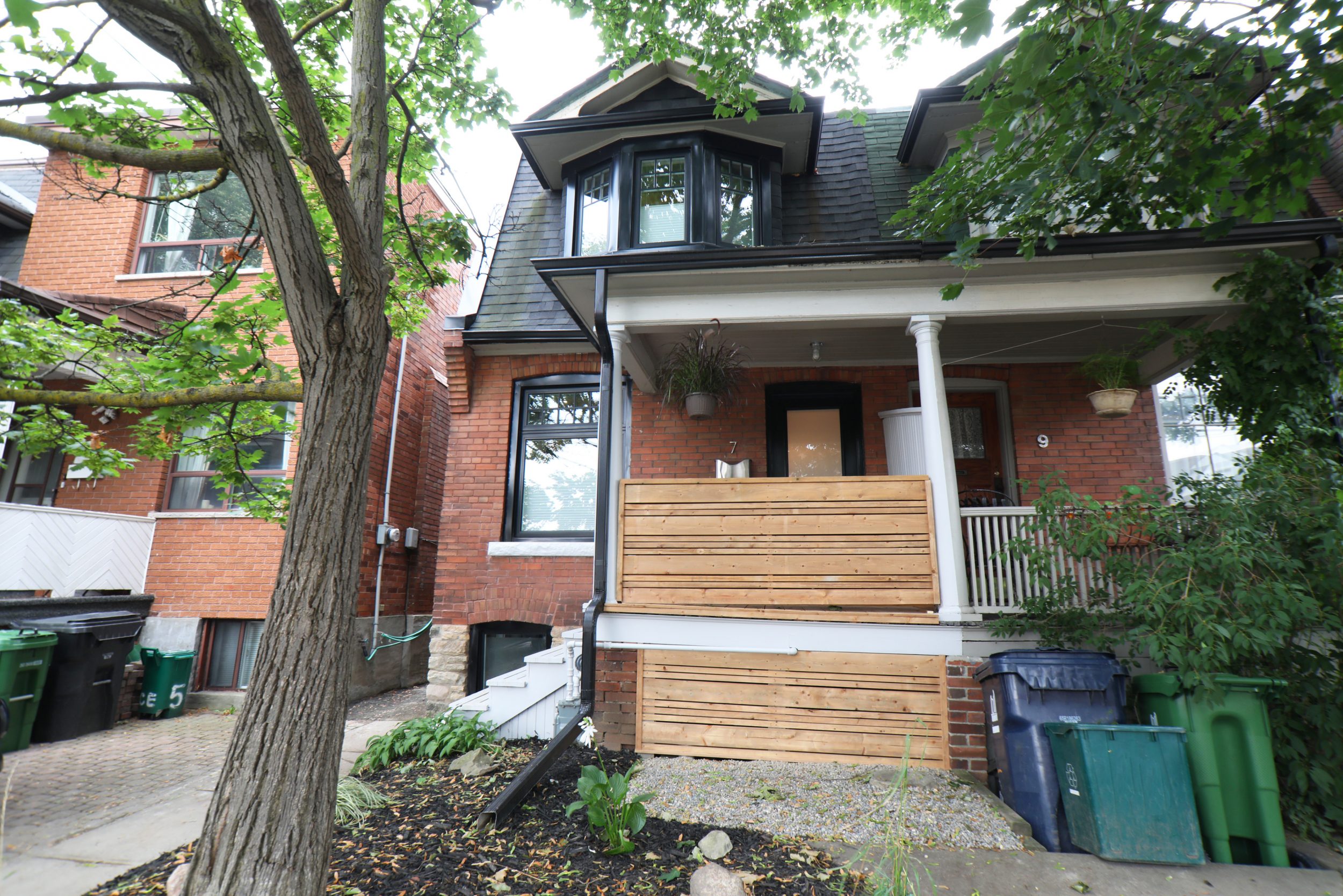 How to sell a house in 7 hours in a tricky market. aka the sale of 7