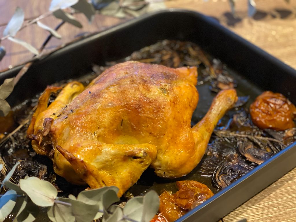 Pollo asado a baja temperatura con Alcachofas y Tomates BeHealthy&Happy