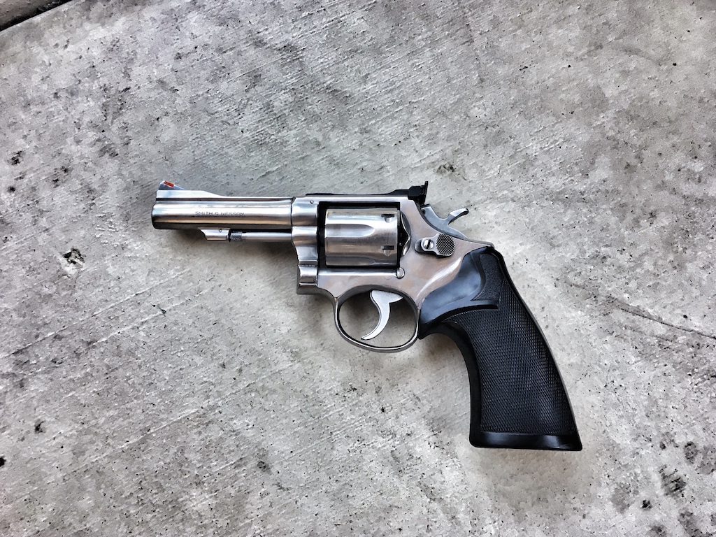 Vargas 'Throwdown gun' theory in Charlotte shooting should be thrown out Behind the Badge