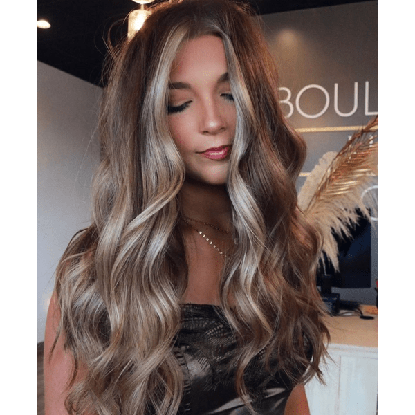 FaceFraming CoolToned Blonde