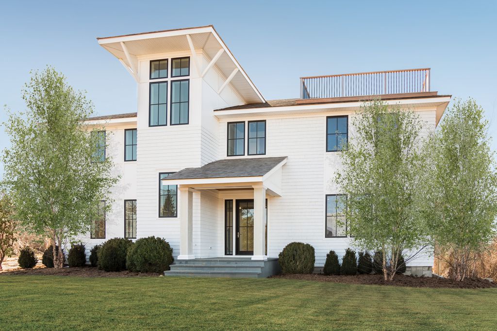 An Interesting Soundview New Build in Montauk Behind The Hedges