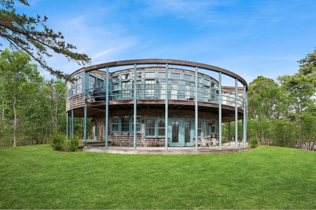 Rent an Architectural Gem in Amagansett’s Devon Colony