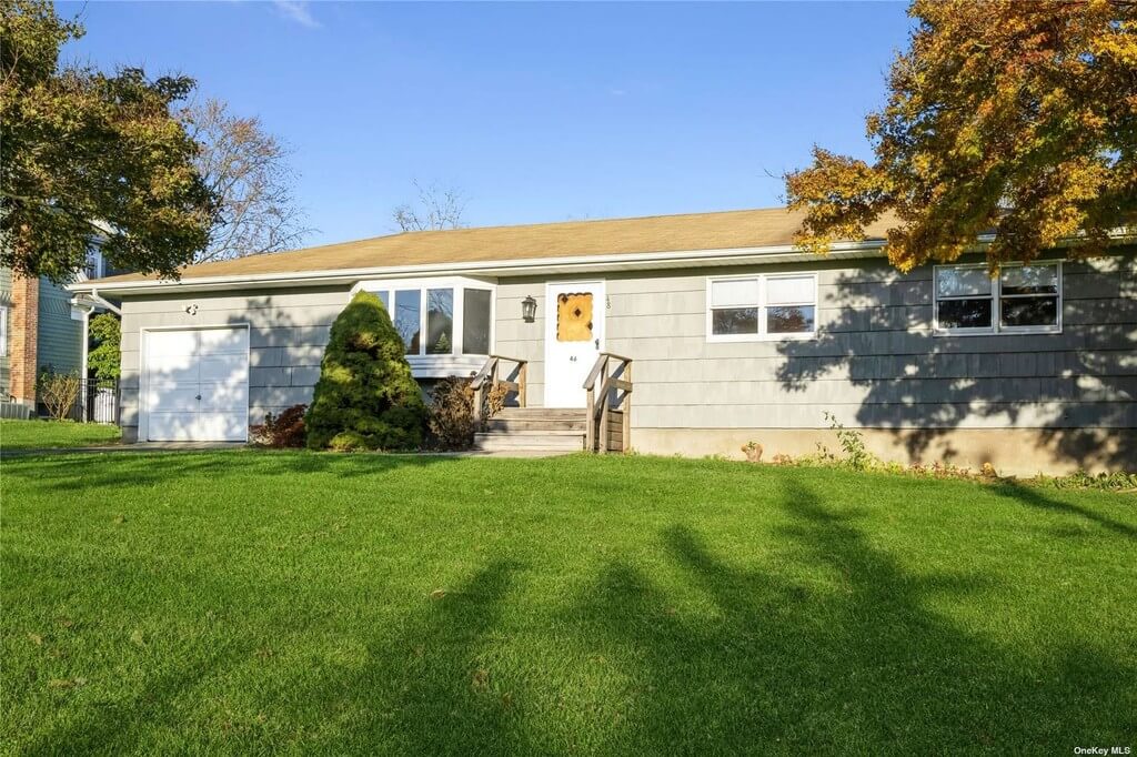 North Fork Open Houses Jamesport Home for 625K