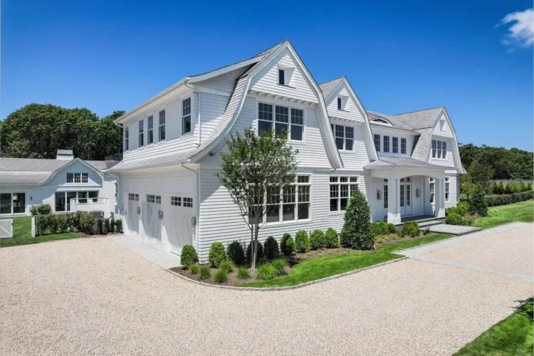 Hamptons Open Houses East Hampton Home Blends Modern Aesthetics With