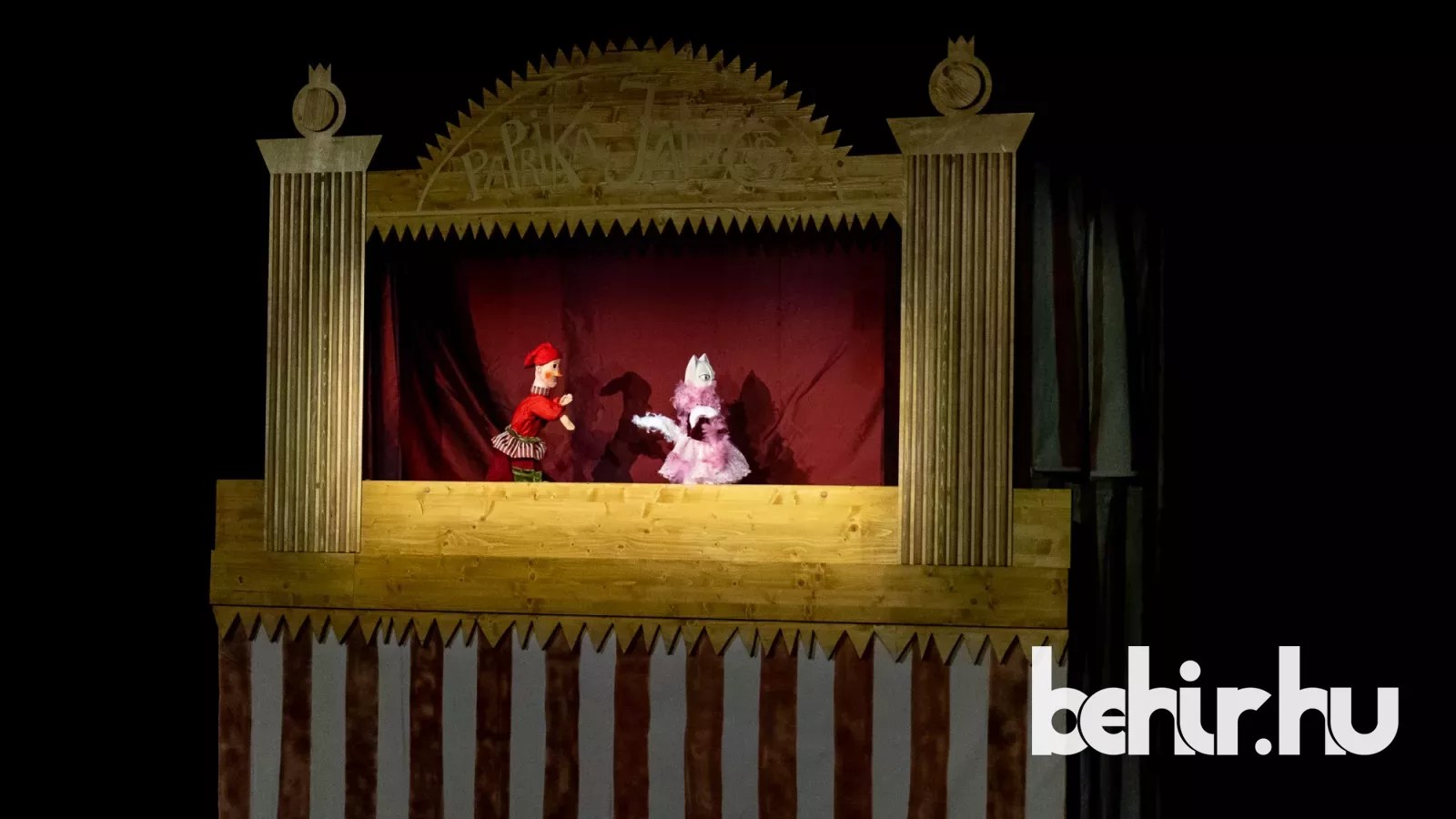 Paprika Jancsi és barátai szerepelnek a Napsugár bábszínház legújabb