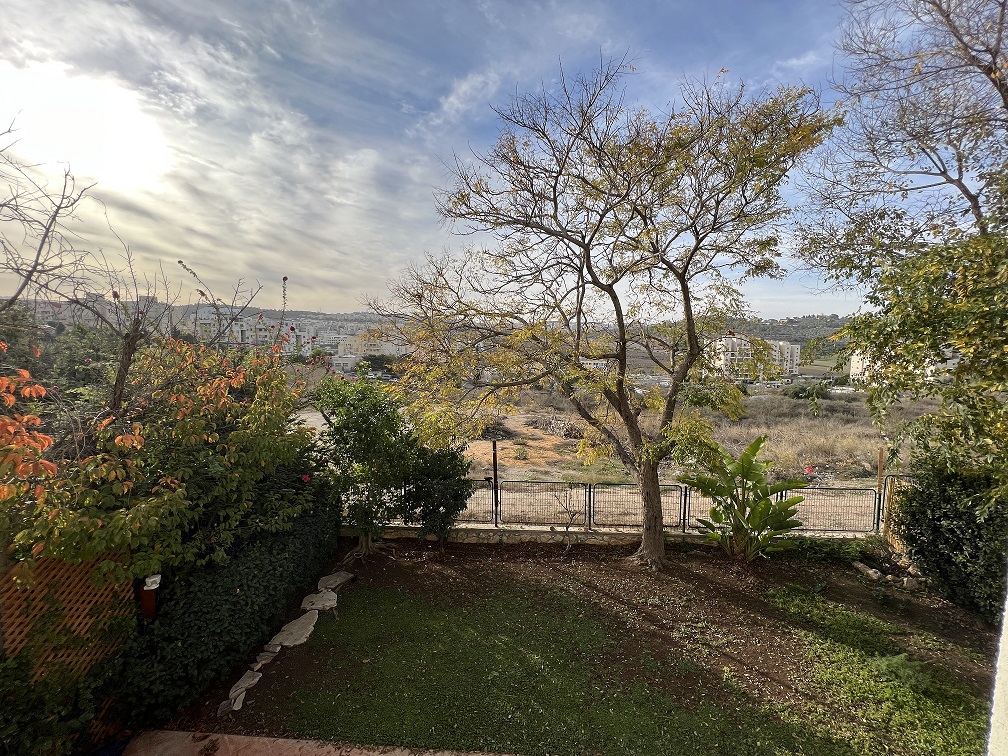 Cottage on Shimon Street Specializing in Beit Shemesh & Ramat Beit