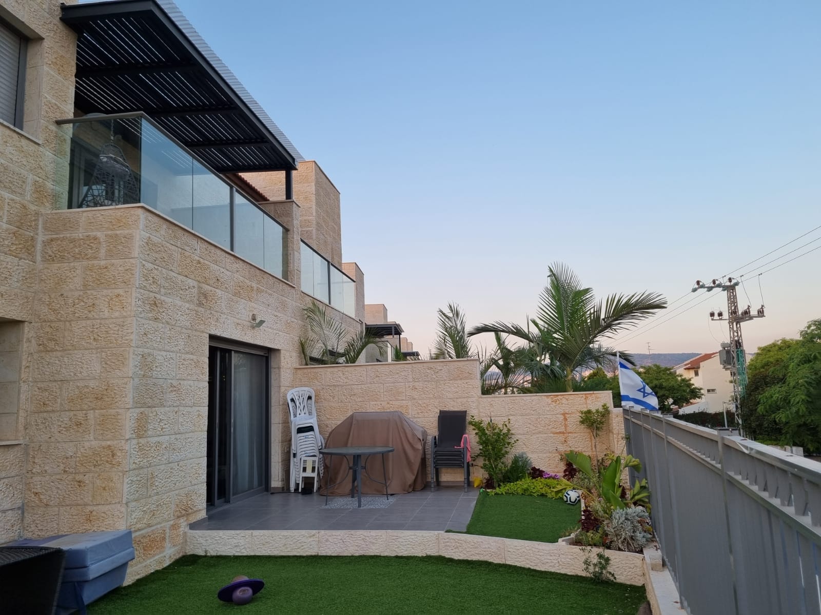 Cottage on Reuven Street Specializing in Beit Shemesh & Ramat Beit