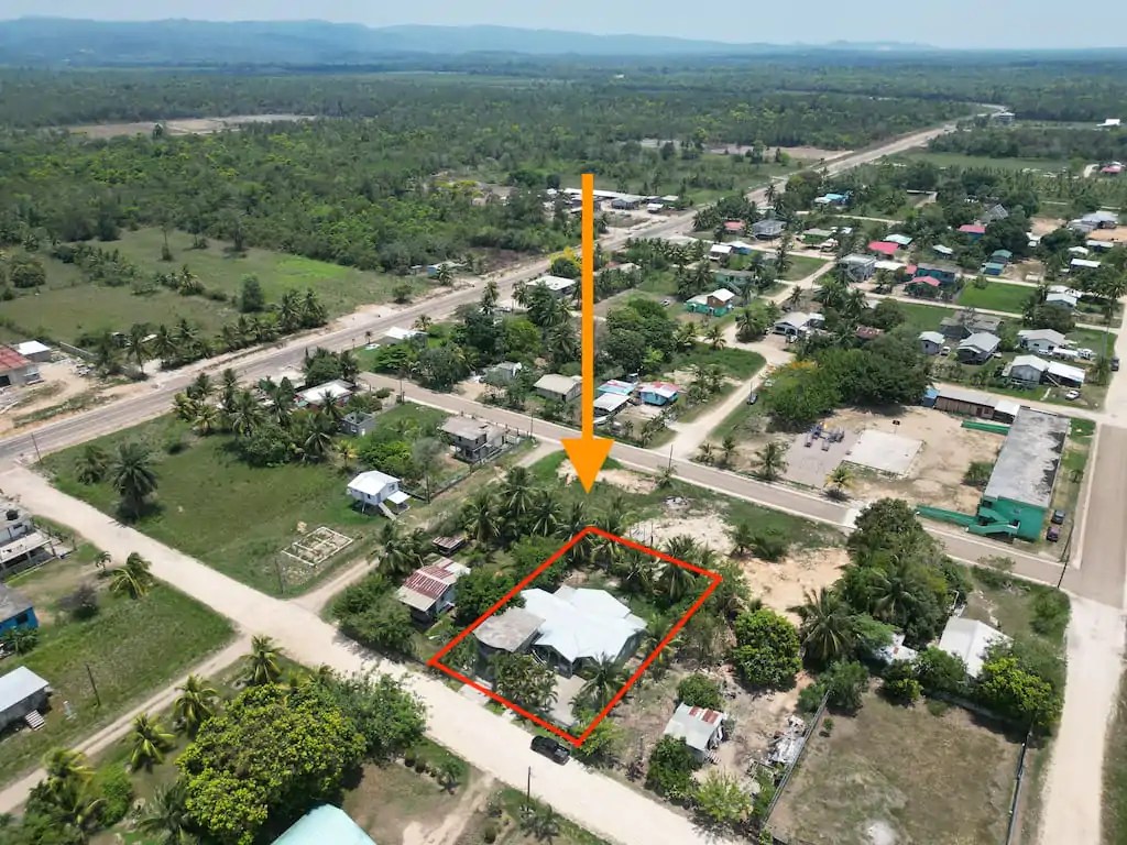 SplitLevel House For Sale In Hope Creek Stann Creek District, Belize
