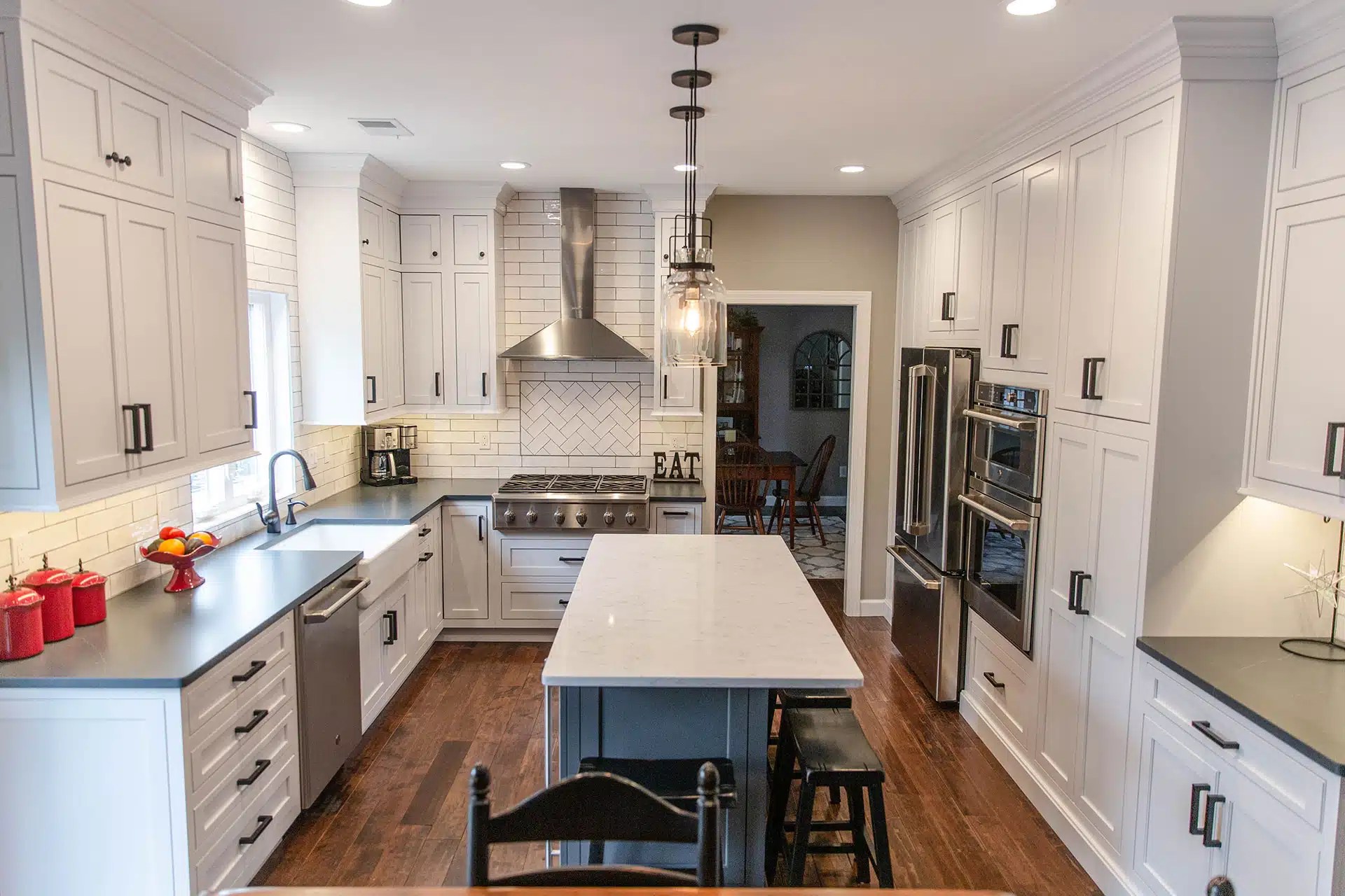 Pros And Cons Of Refacing Matttroy