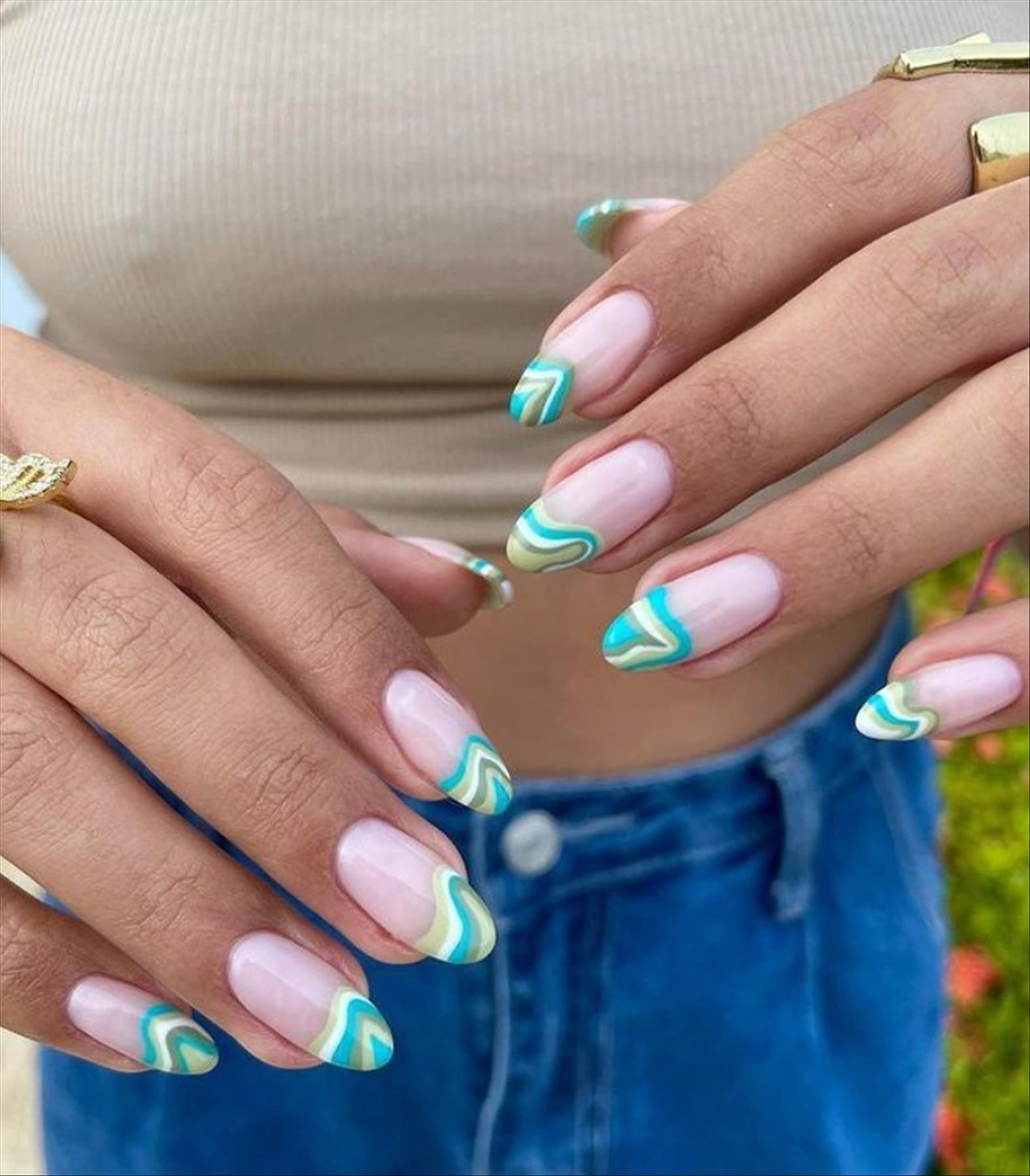 44 Best Holiday & Christmas nail trend 2021 You'll love Page 2 of 5