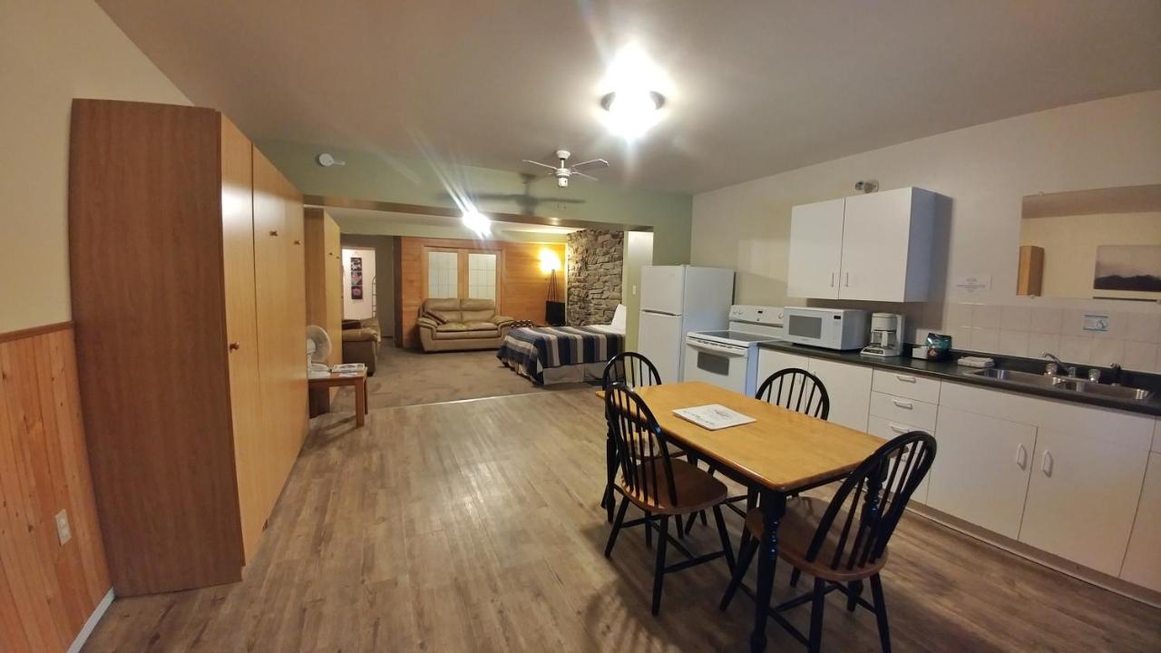 Bella Coola Mountain Lodge Tourism Bella Coola