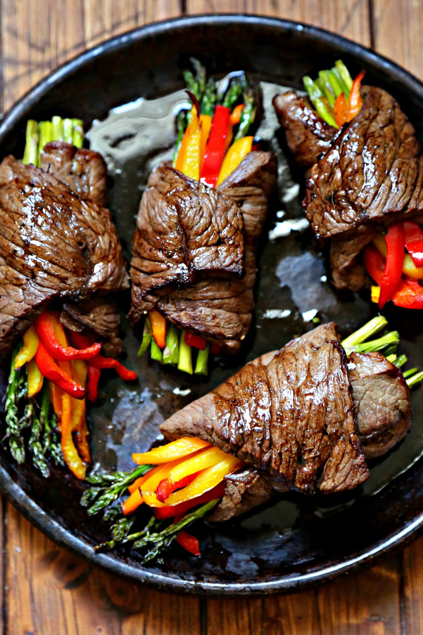 Air Fried Steak and Asparagus Bundles bell' alimento