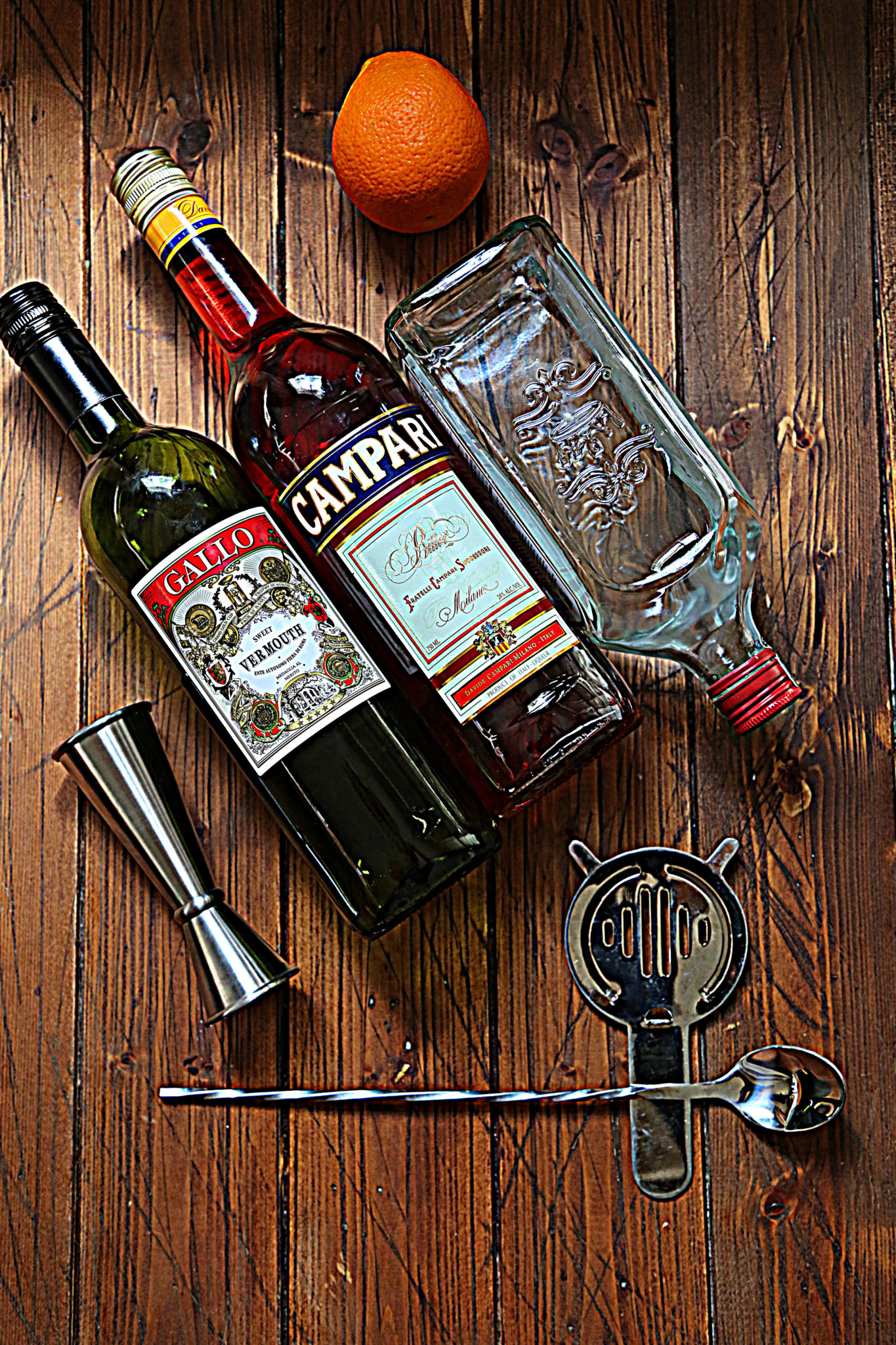 Classic Negroni Cocktail bell' alimento