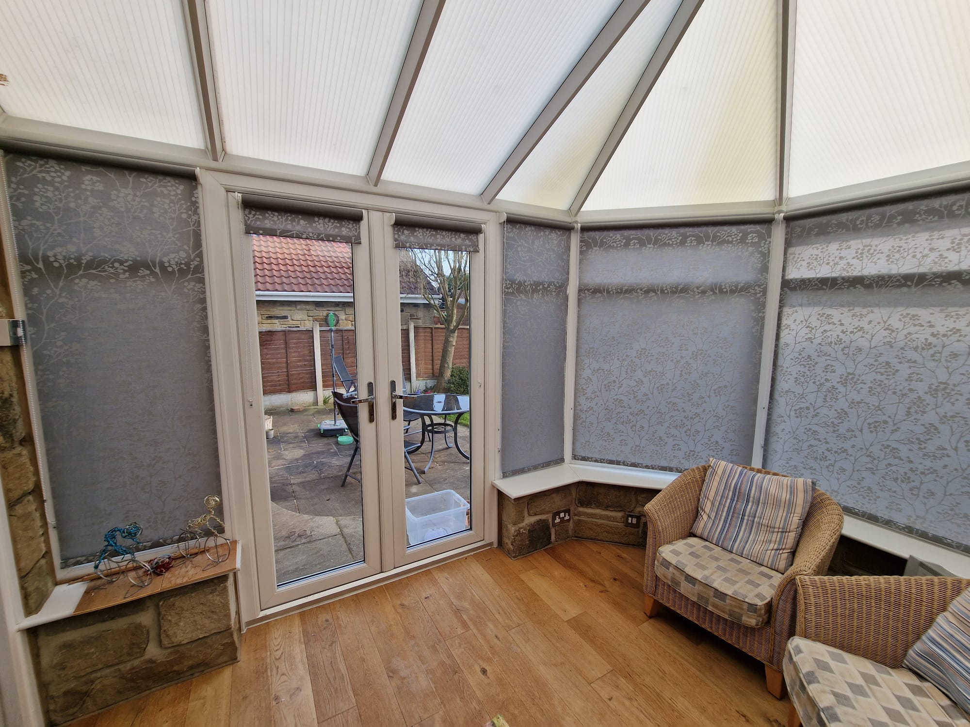 ROLLER BLINDS FOR CONSERVATORY IN GREY AND SILVER PATTERN