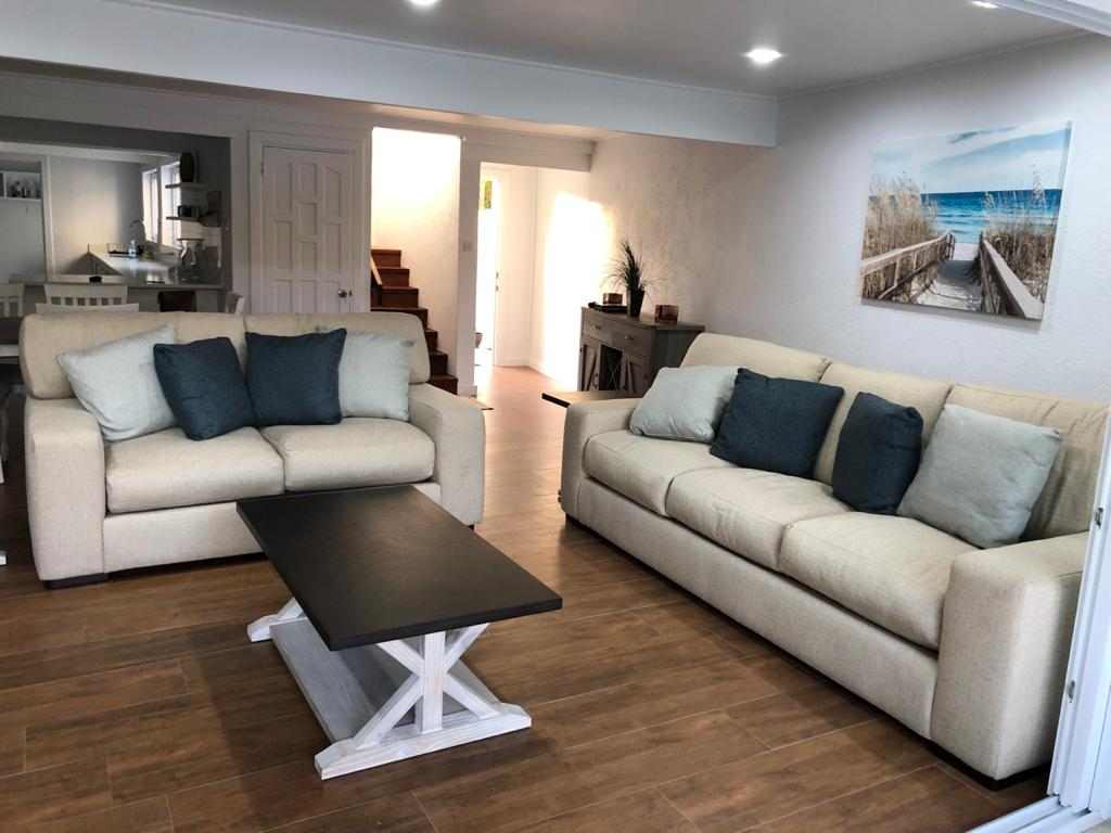 ULTRA MODERN CONDO FOR RENT Belle Vue Properties