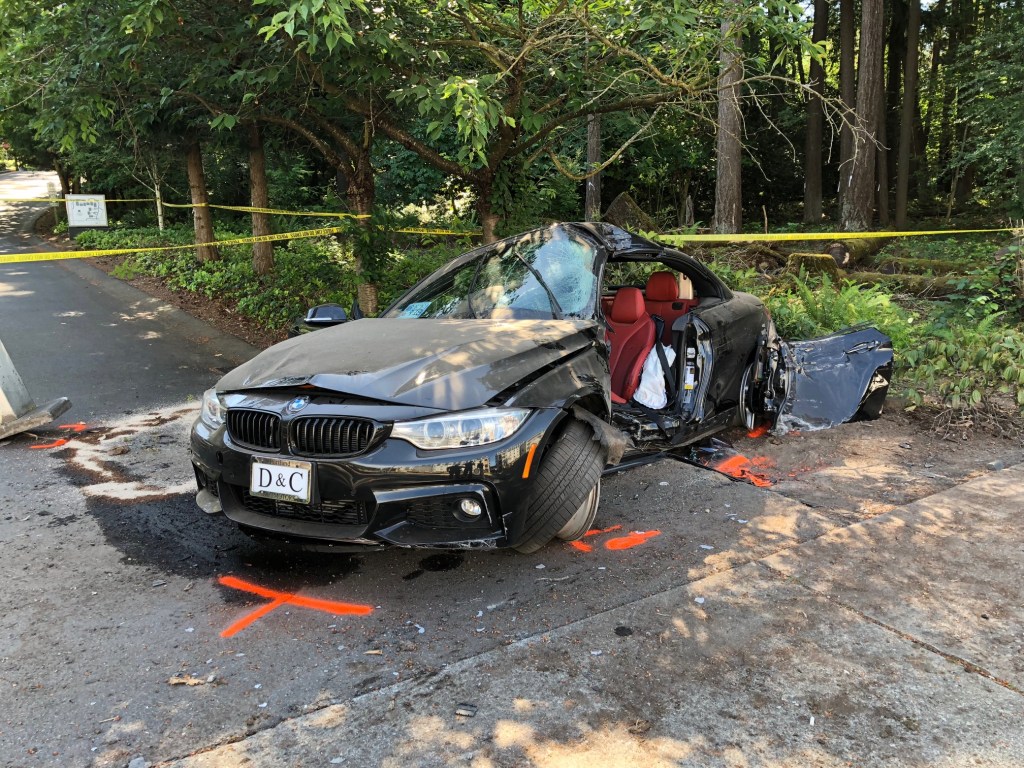 Bellevue Police Investigating Fatal Overnight Crash Bellevue Beat Blog