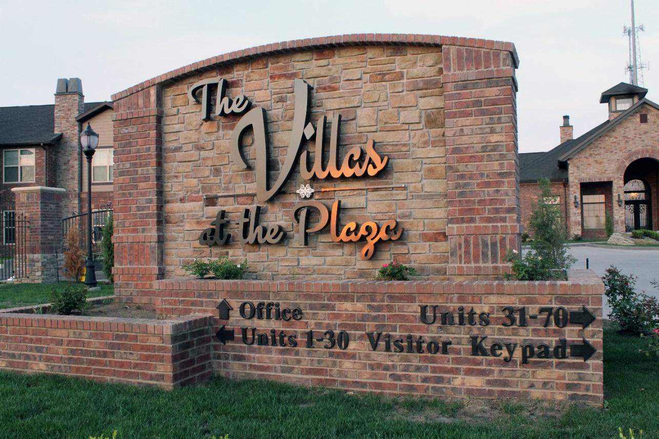 Villas at the Plaza Bell Management