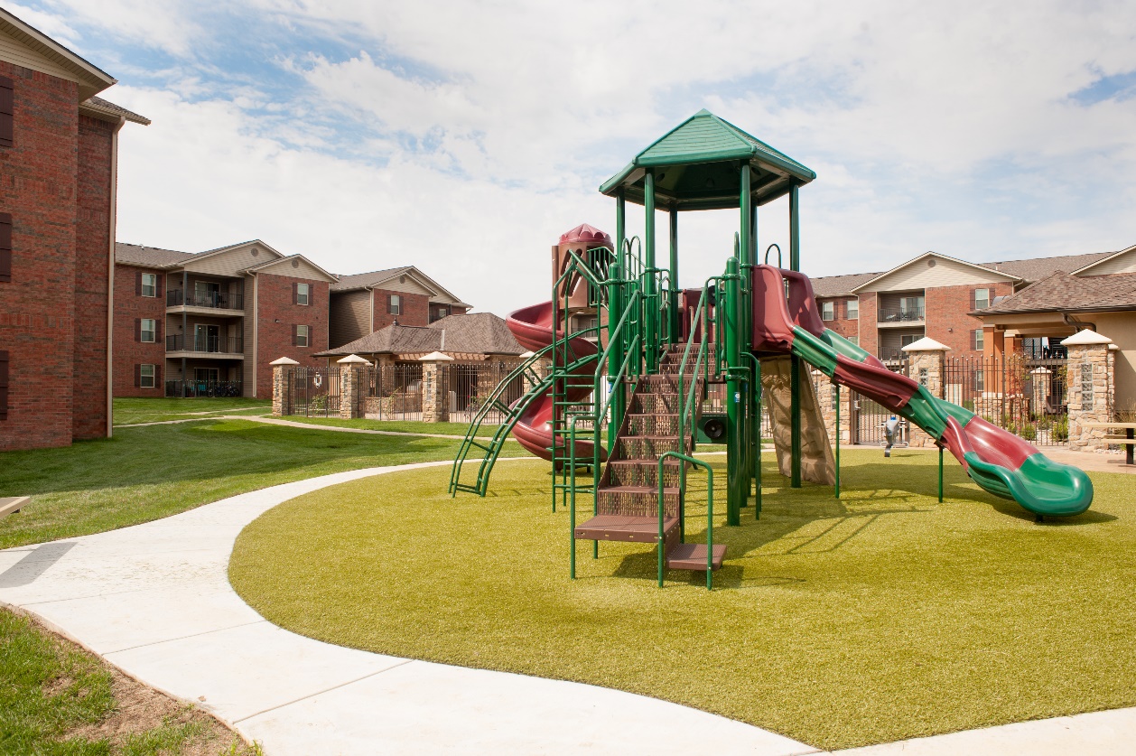 The Plaza of b City Bell Management