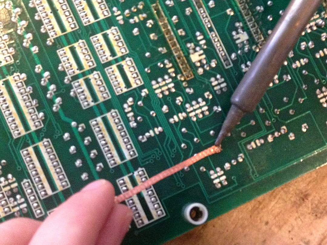 Desoldering Tutorial Tools, Techniques and Helpful Tips Bell Tone