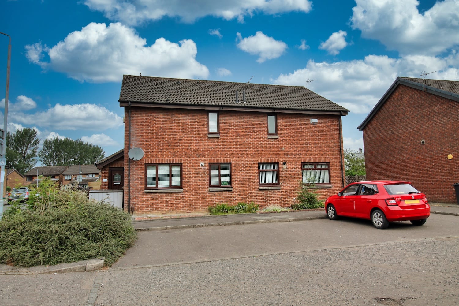 Ashfield, G64 3DR Bellus Property