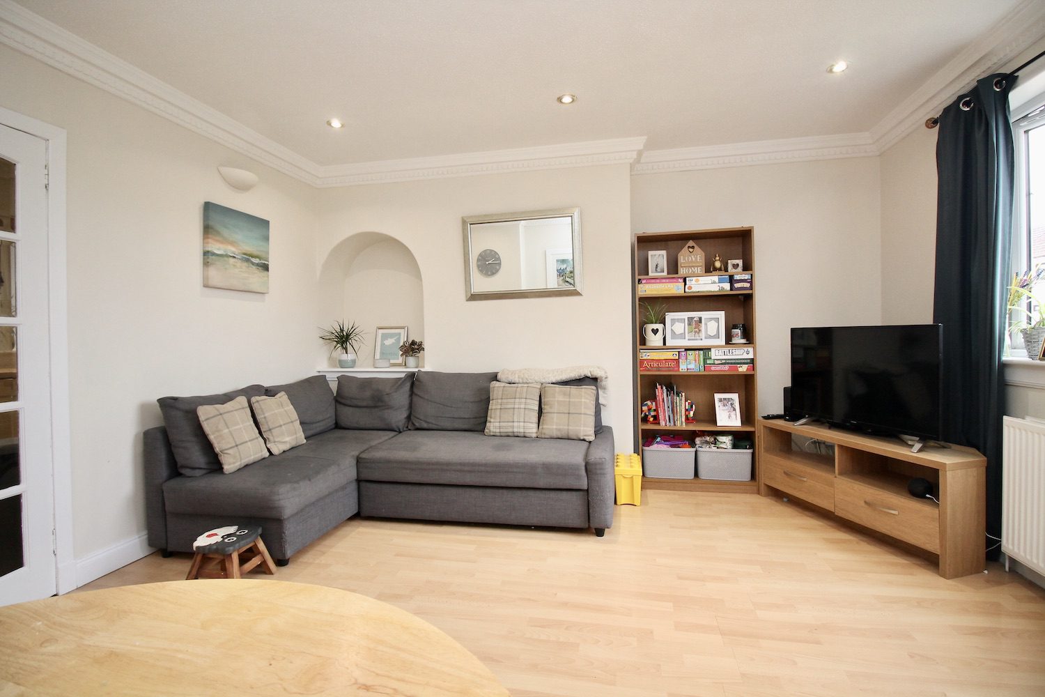 Myrtle Square, G64 1LT Bellus Property