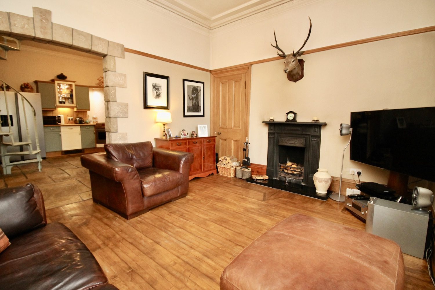 Springfield Road, G64 1PH Bellus Property