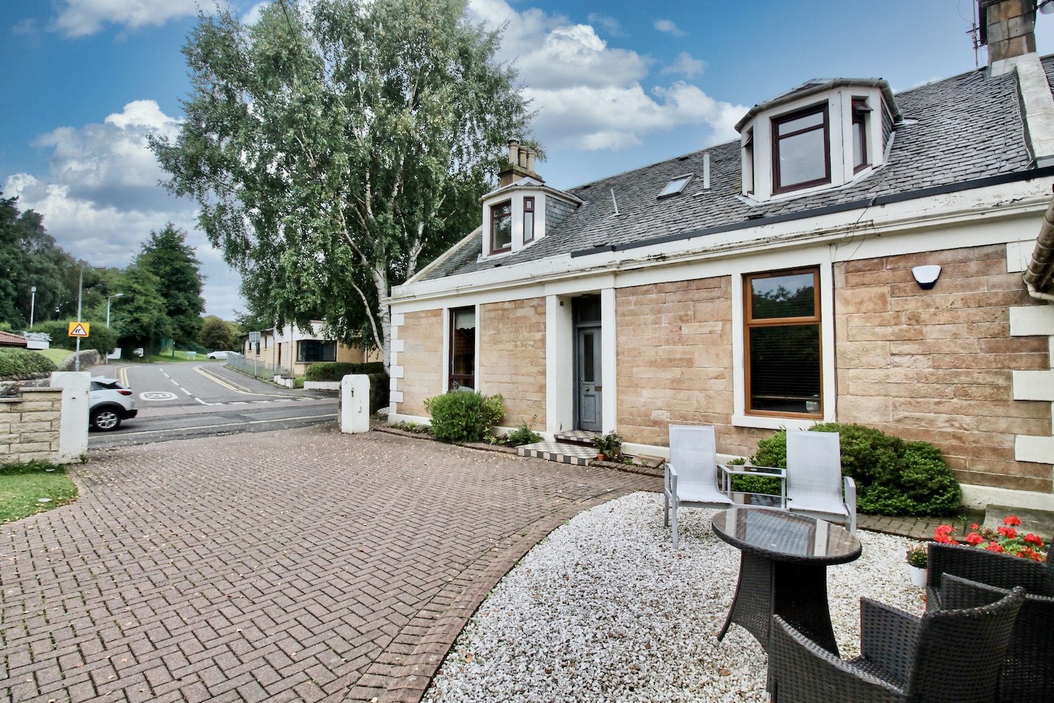 Springfield Road, G64 1PH Bellus Property