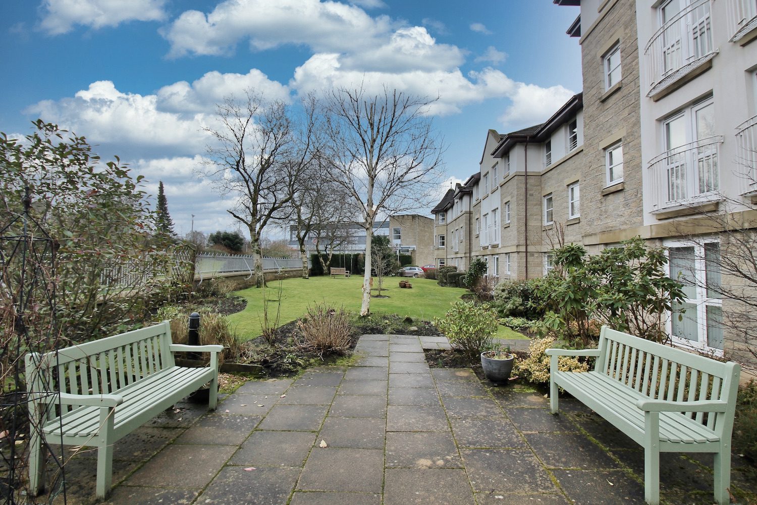 Gate, 20 Kenmure Drive, G64 2RJ Bellus Property