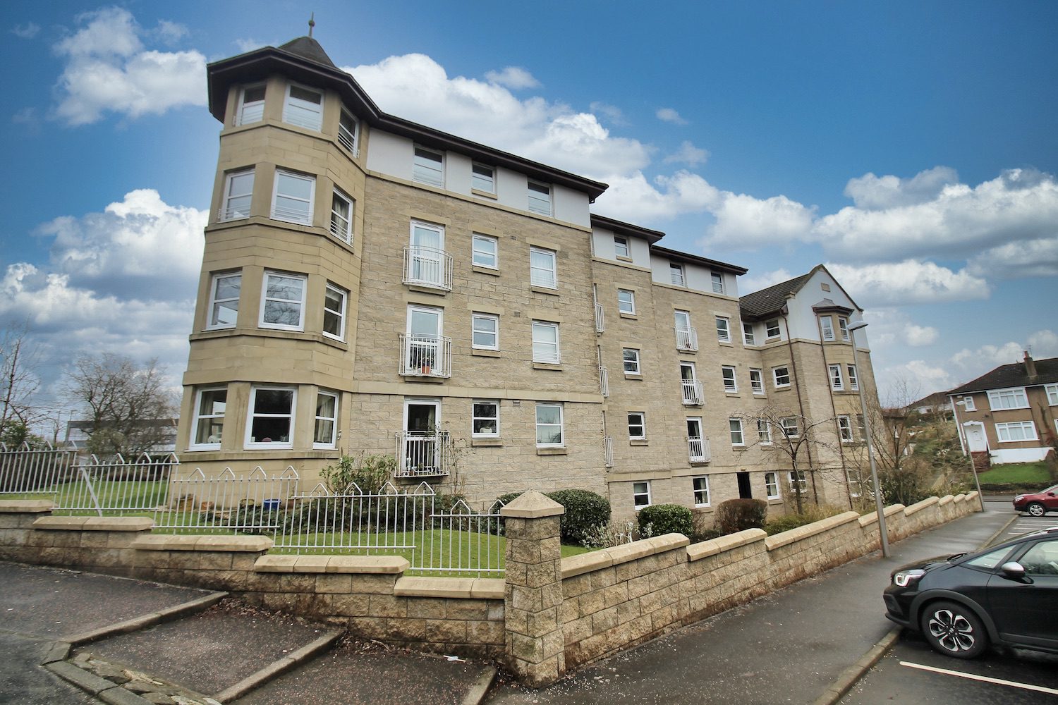 Gate, 20 Kenmure Drive, G64 2RJ Bellus Property