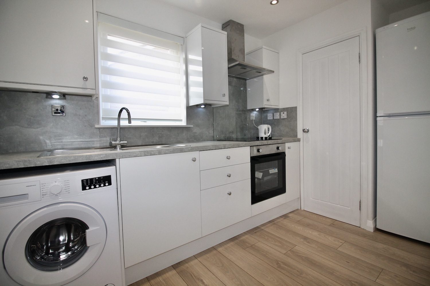 Hurly Hawkin, Glasgow Bellus Property