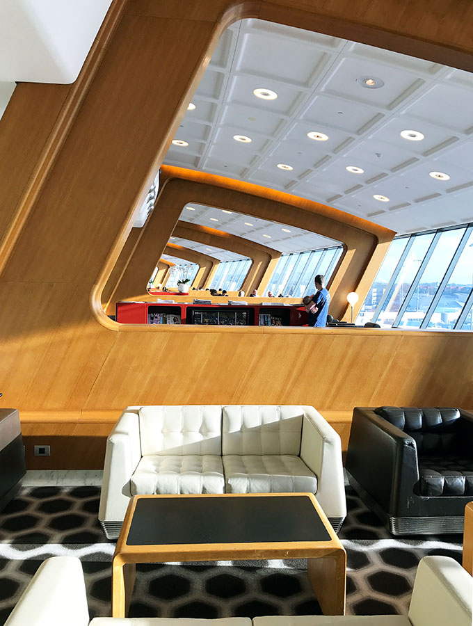 The best Qantas business class seats Sydney to Tokyo Belly Rumbles