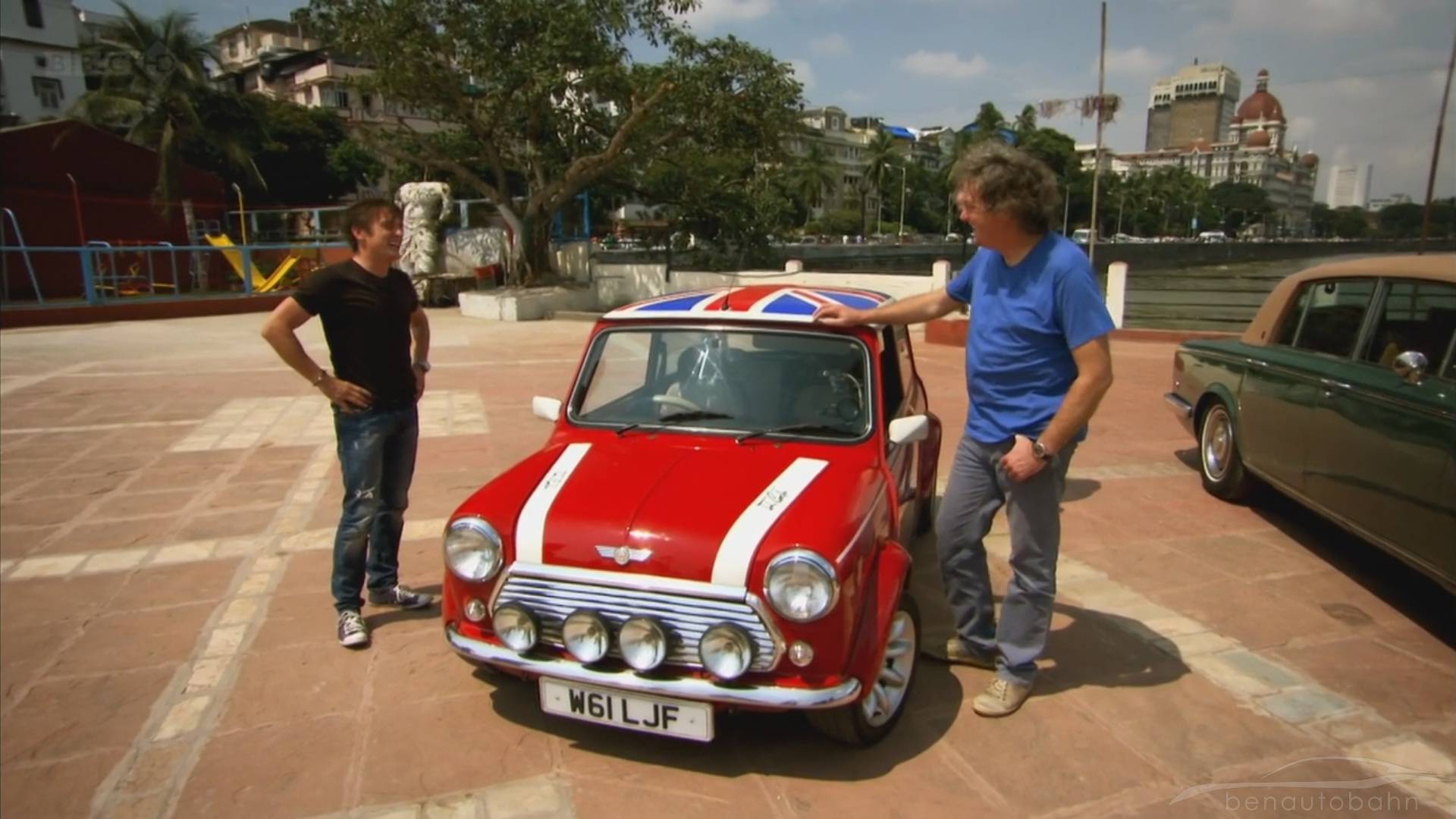 Top Gear season 17 episode 7 Christmas Special review! BenAutobahn