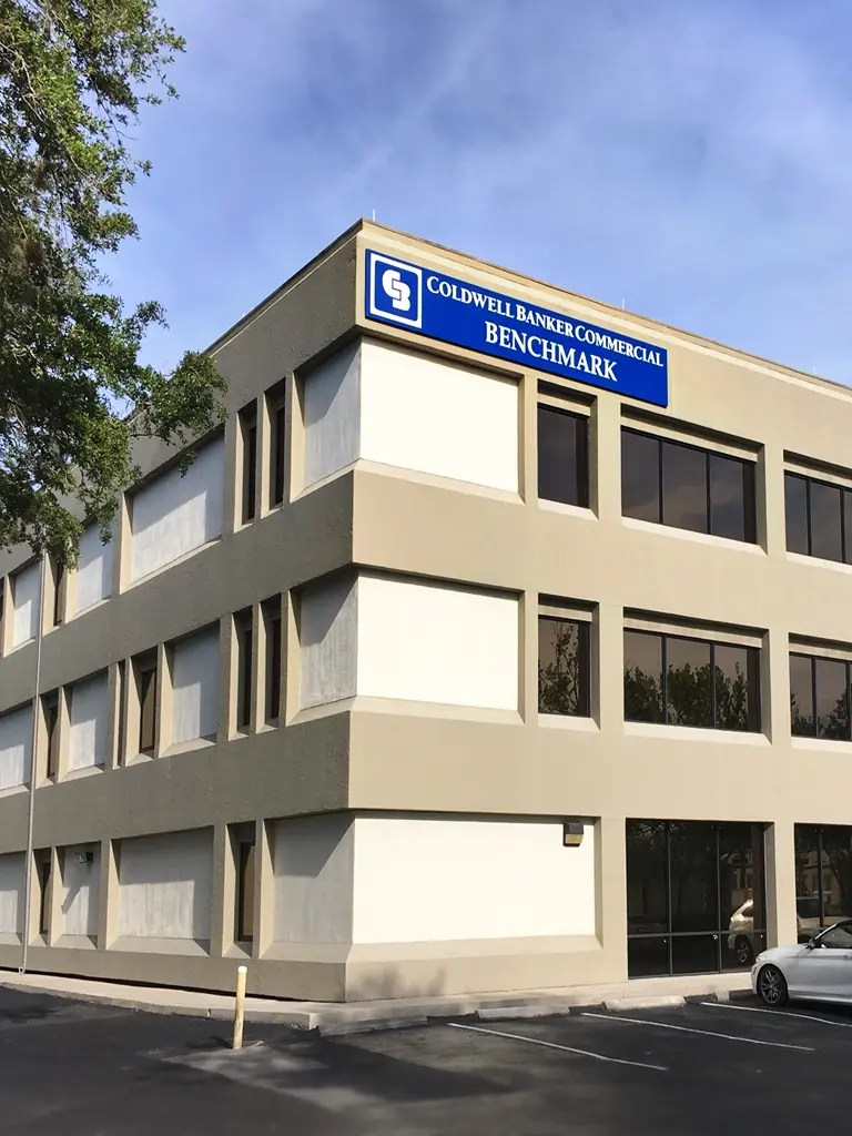 Service Benchmark Properties of Florida