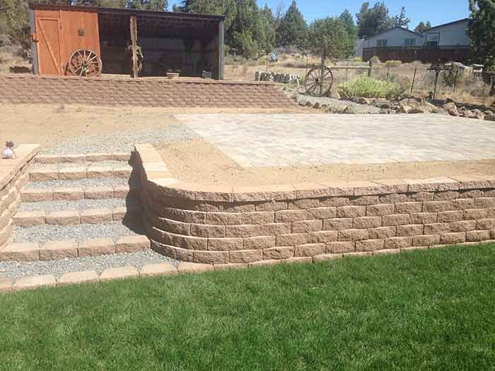 hardscapes bend oregon pavers Advantage Custom Landscaping