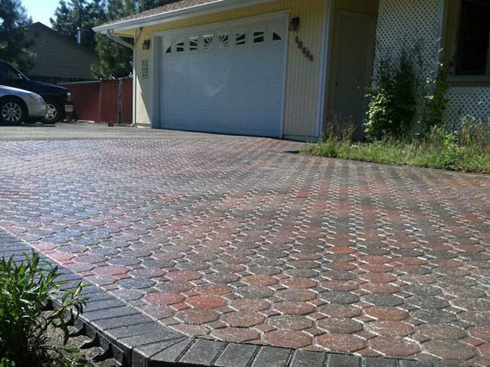 hardscapes bend oregon pavers Advantage Custom Landscaping