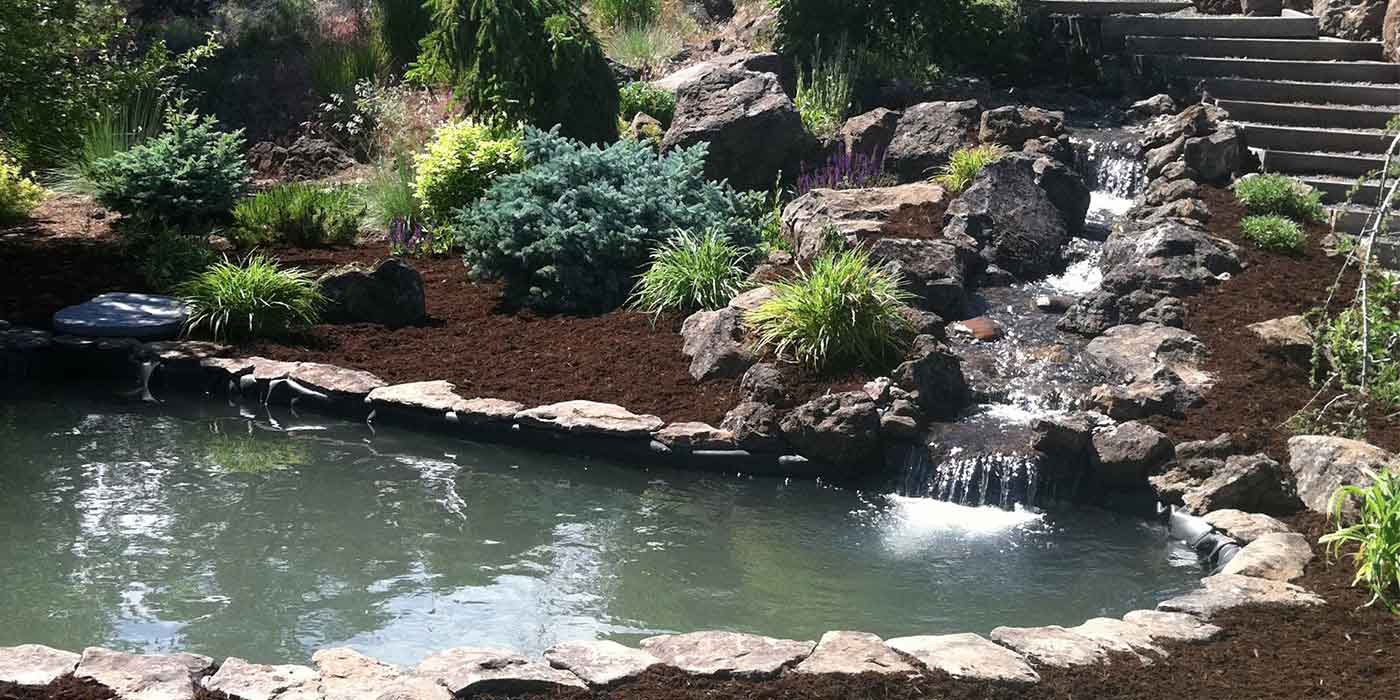 water feature bend oregon landscaping Advantage Custom Landscaping
