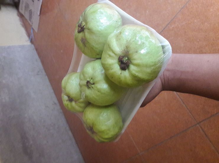 Hatihati Makan Jambu Kristal