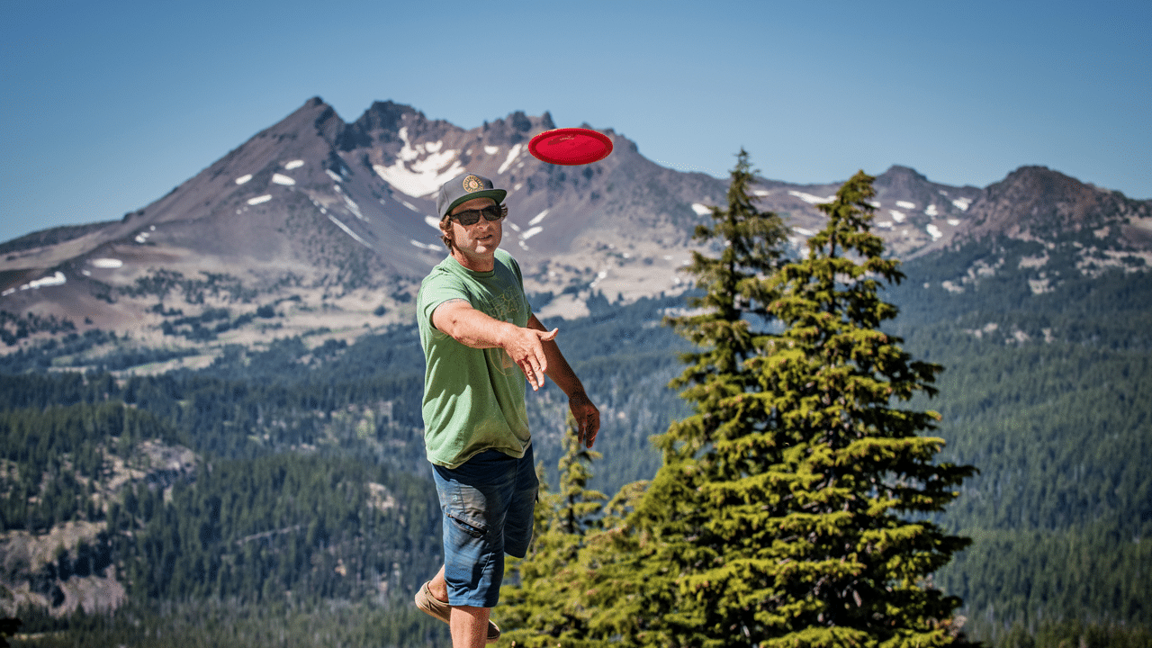 Central Oregon's Disc Golf Obsession — Bend Magazine