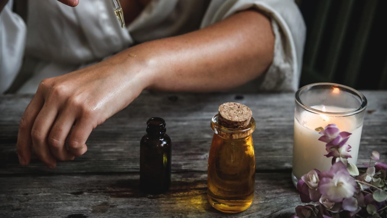 ক্যাস্টর অয়েল এর উপকারিতা Benefits of Castor Oil in Bengali