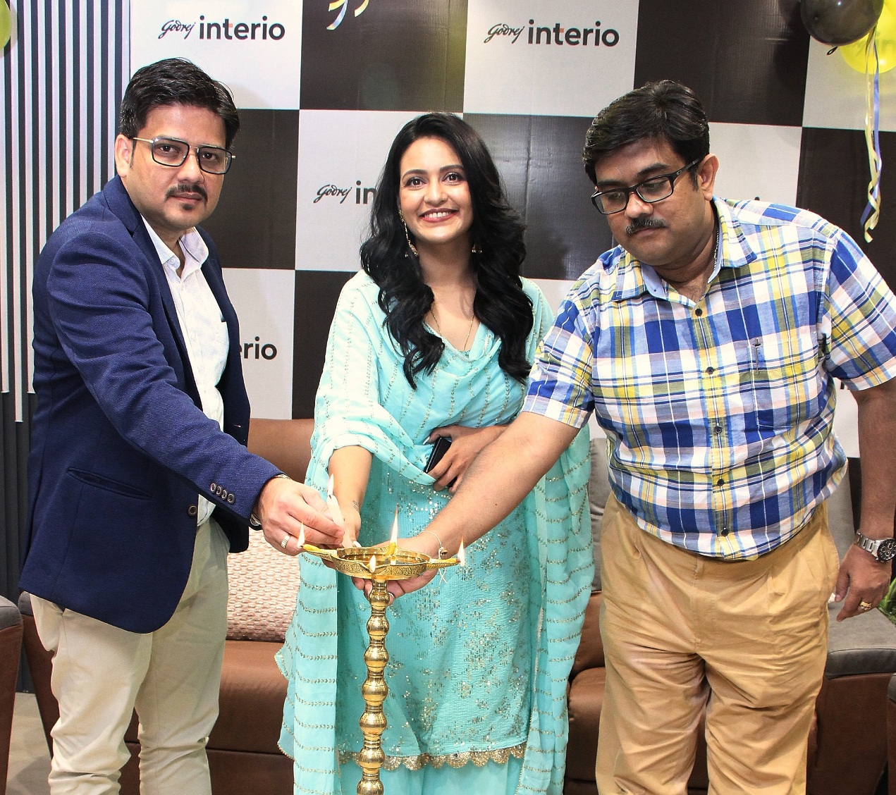 Ahead Of Pujo, Renowned Actresses Priyanka Sarkar Inaugurates Godrej Interio’s Newstore In
