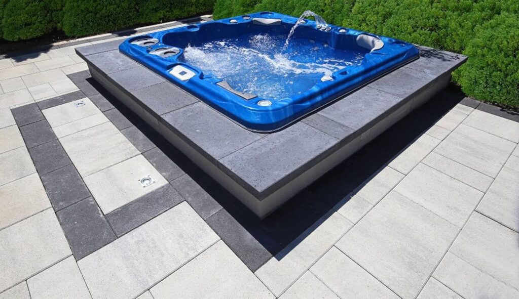 Hot Tub Beninati Pools