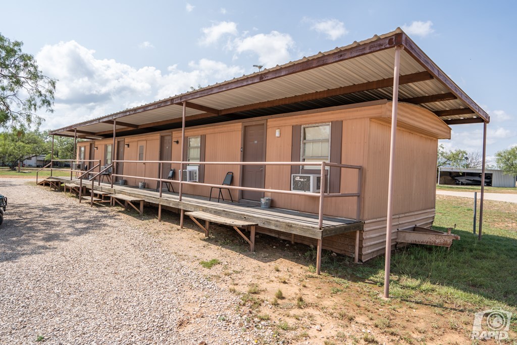 351 Wildcat Rd, Robert Lee, TX 76945