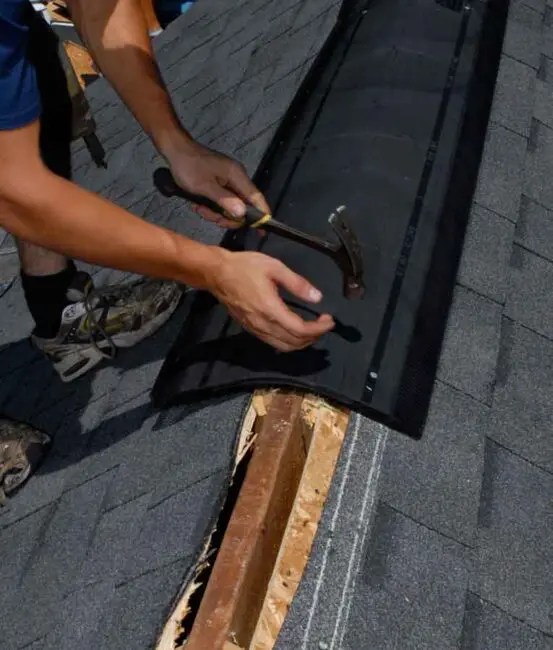 Xtractor Vent® X18 Ridge Vent Benjamin Obdyke