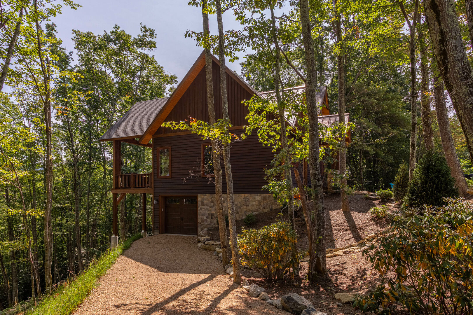 Fine Homes Zach Home Builders