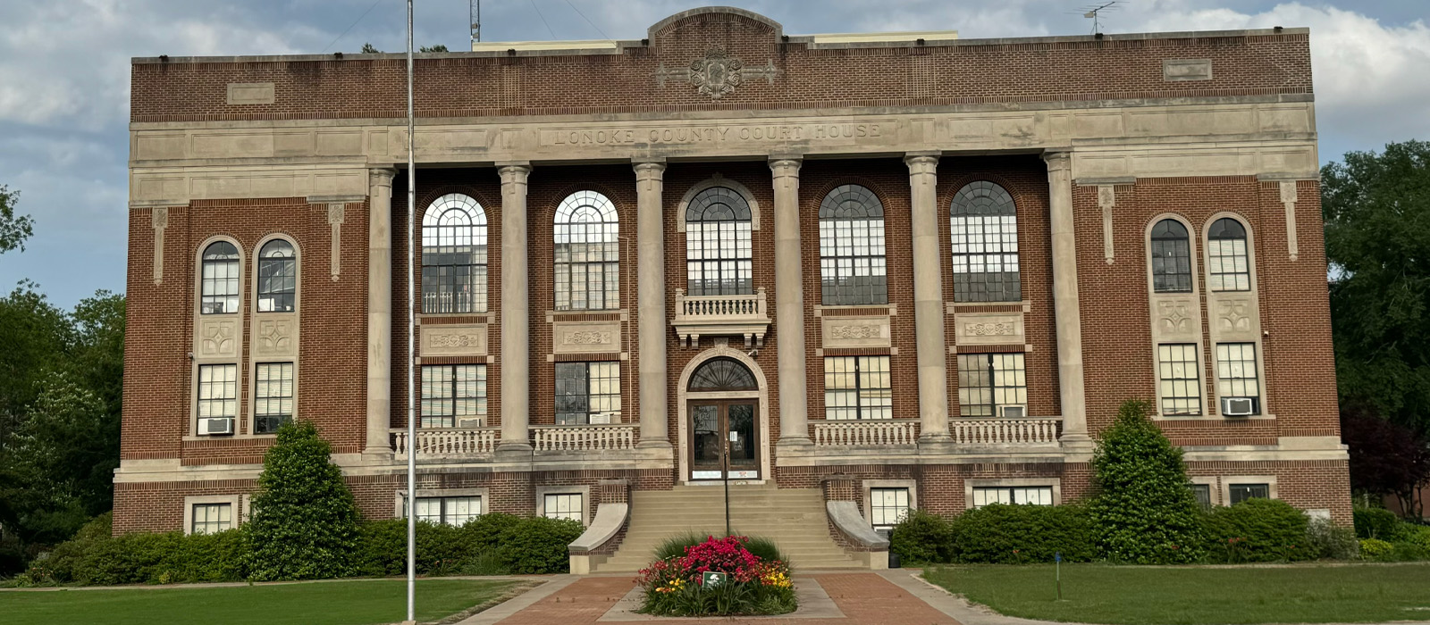 Realty Co. Real Estate Services in Pulaski County, Eastern