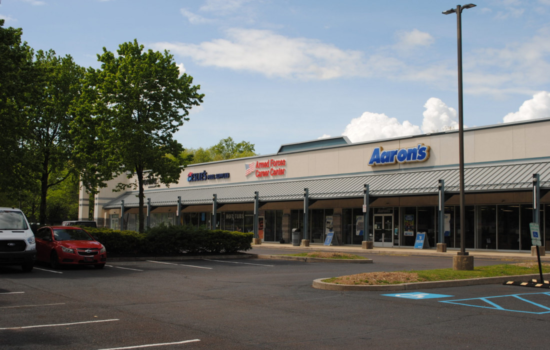 Tri County Plaza Williams Commercial