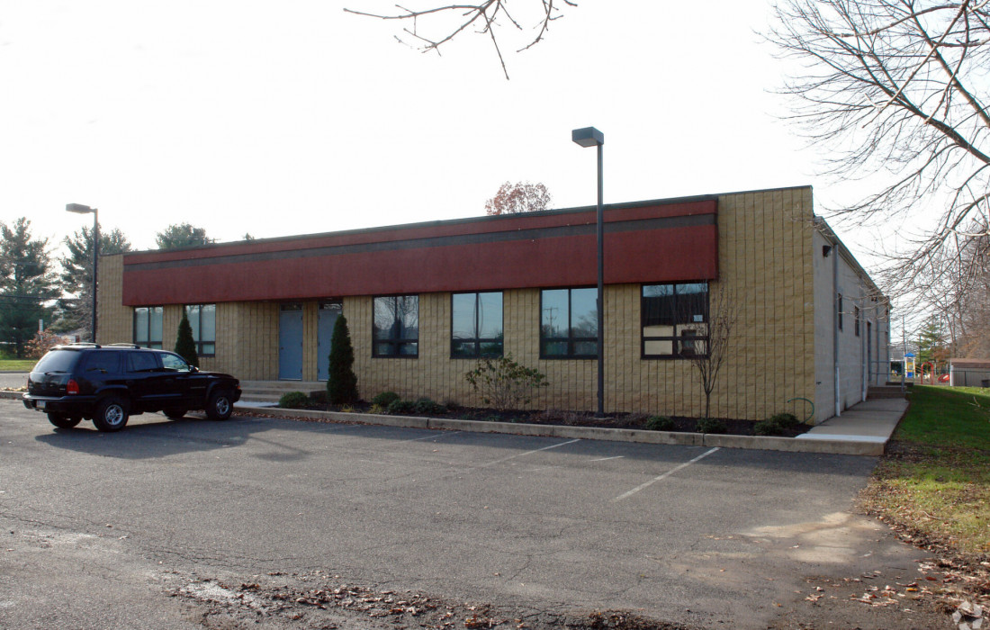 118 Dickerson Rd Williams Commercial