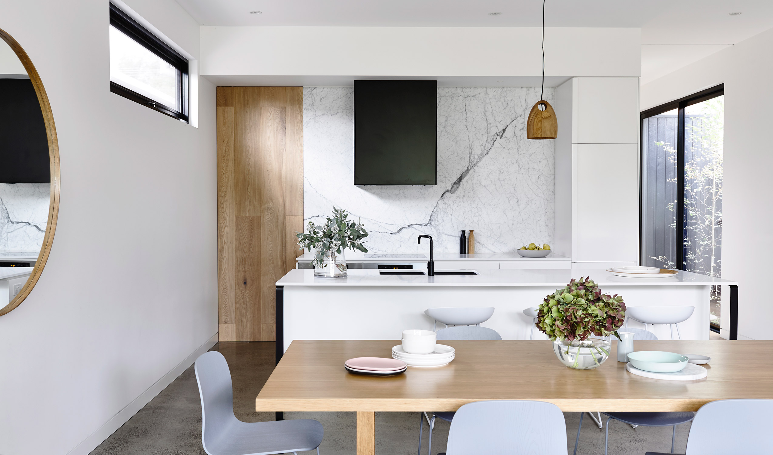 Ben Thomas Builder — Melbourne — Specialises in renovations and custom